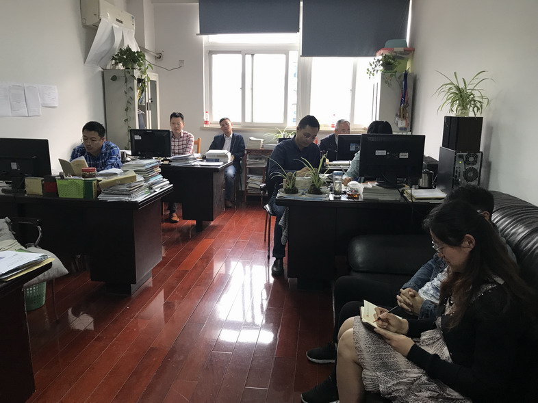 焊接教研室党支部“扫黑除恶”专项斗争学习会1.jpg